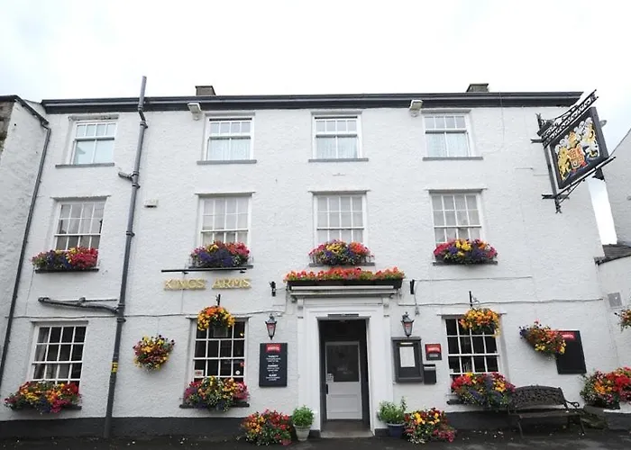 Kings Arms Hotel